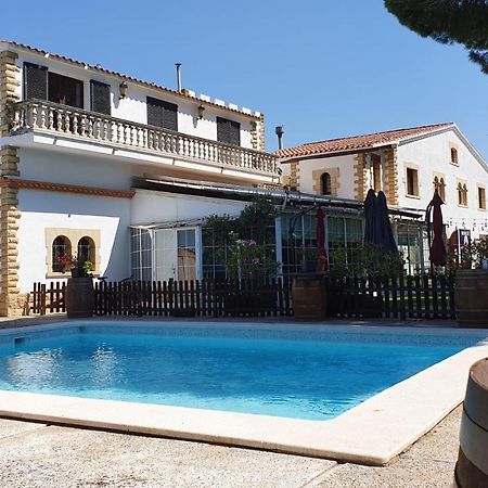Hotel Restaurant El Bosc Banyeres del Penedes Екстер'єр фото