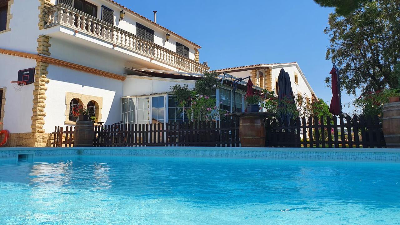 Hotel Restaurant El Bosc Banyeres del Penedes Екстер'єр фото