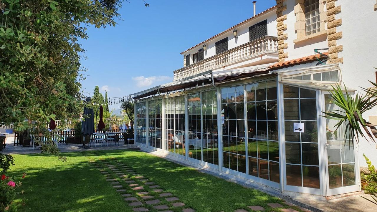 Hotel Restaurant El Bosc Banyeres del Penedes Екстер'єр фото