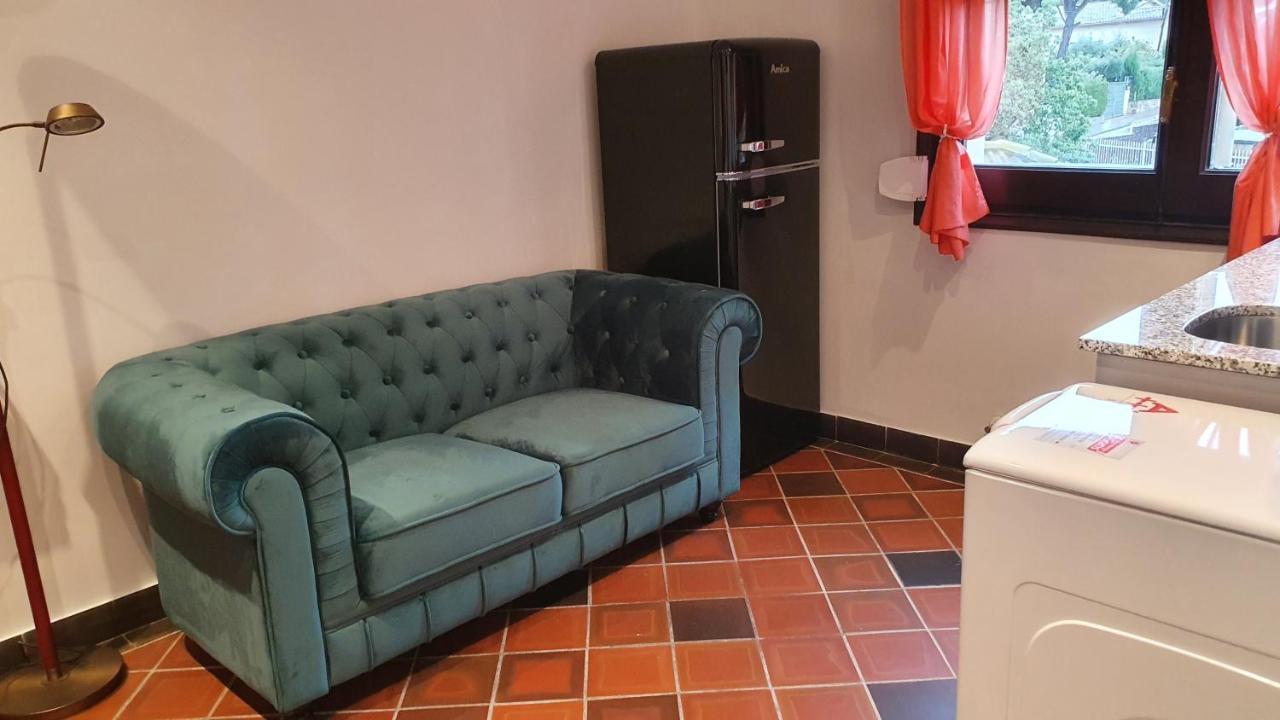 Hotel Restaurant El Bosc Banyeres del Penedes Екстер'єр фото