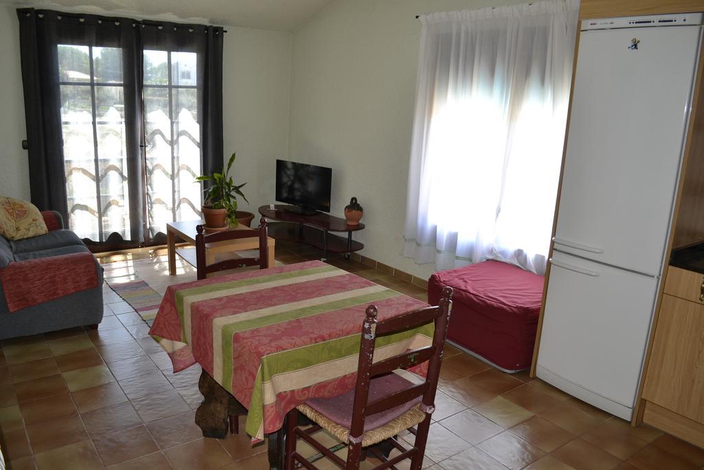 Hotel Restaurant El Bosc Banyeres del Penedes Екстер'єр фото