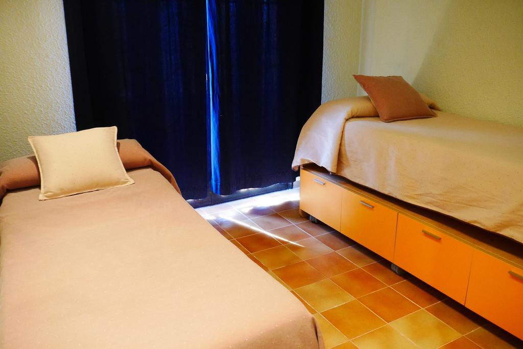 Hotel Restaurant El Bosc Banyeres del Penedes Екстер'єр фото